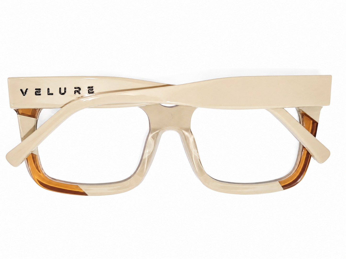 Beige Allure - Encanto clásico en tono beige.